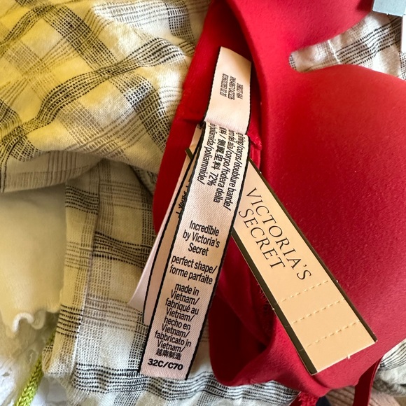 Victoria’s Secret bra - Picture 4 of 4